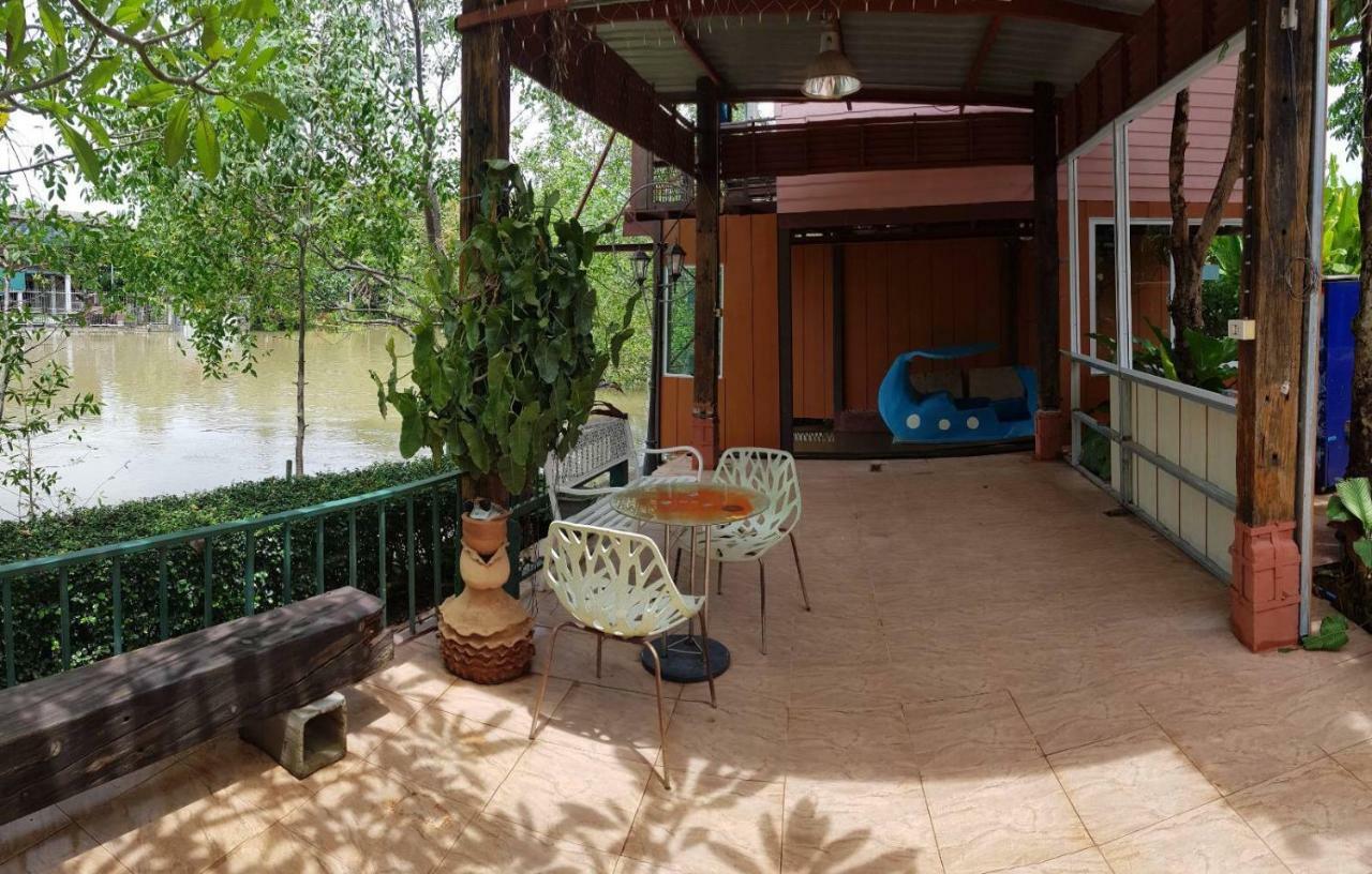 Nung Ni Bang Khon Thi Resort Амфава Екстериор снимка